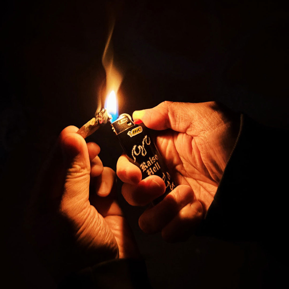 MINDS✦EYE Classic BIC Maxi Pocket Lighter